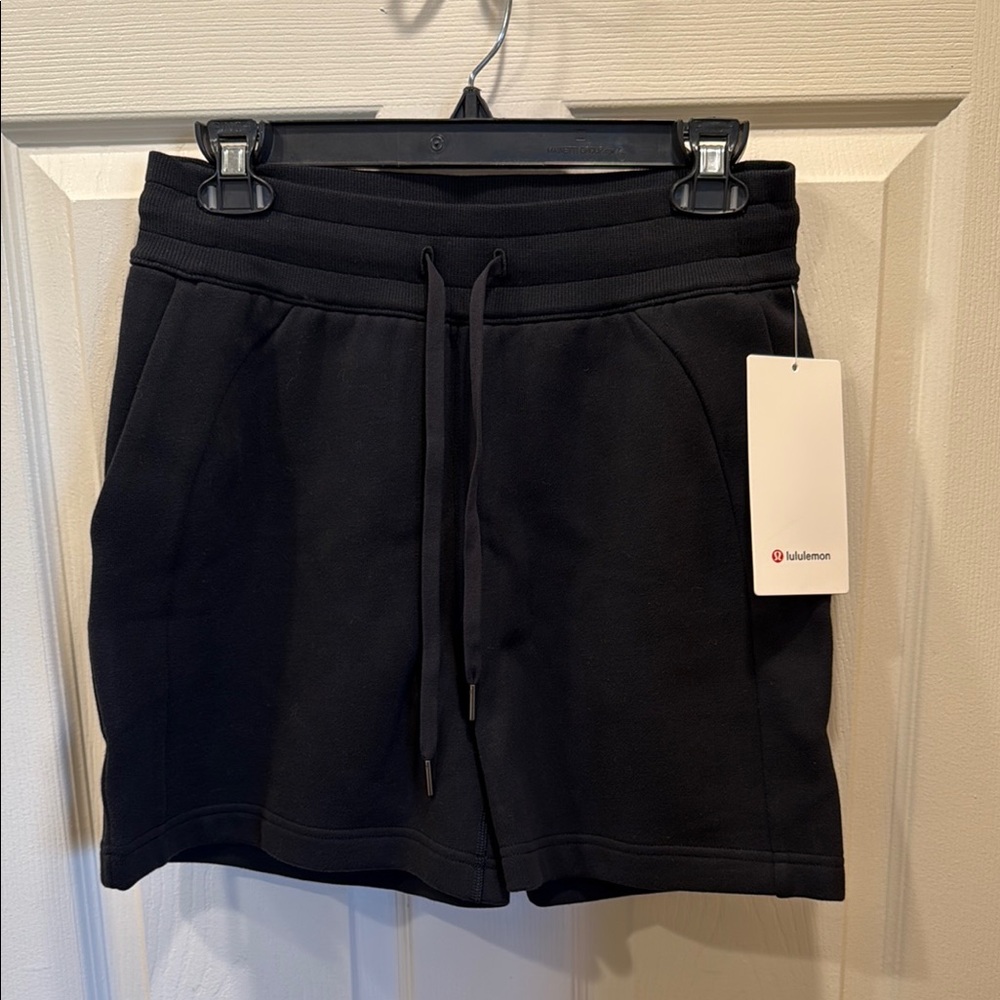 lululemon Women's Scuba High Rise Black Shorts